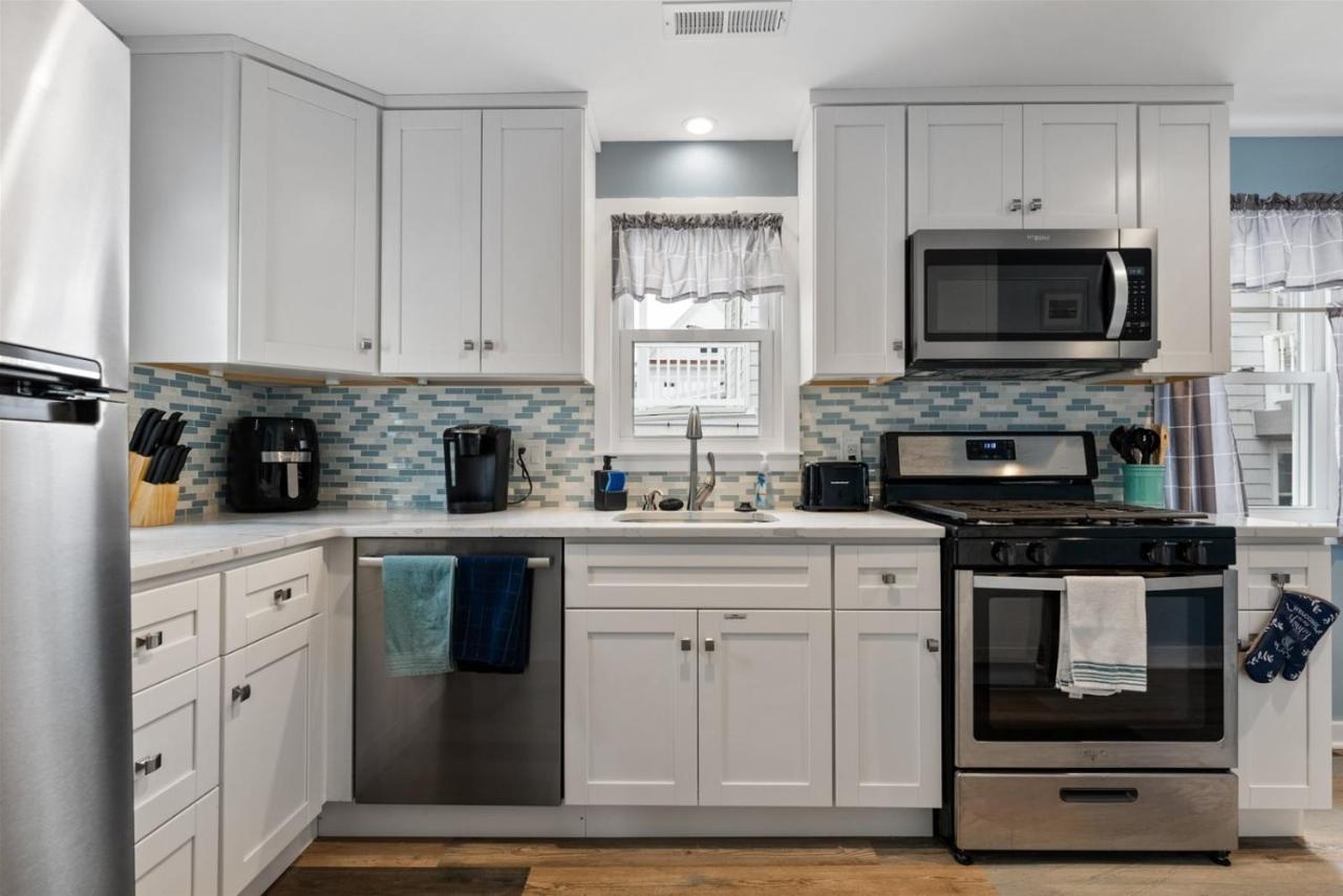 Newly Renovated 4 Bedroom Home Only 2 Blocks From The Beach! Wildwood Exteriér fotografie