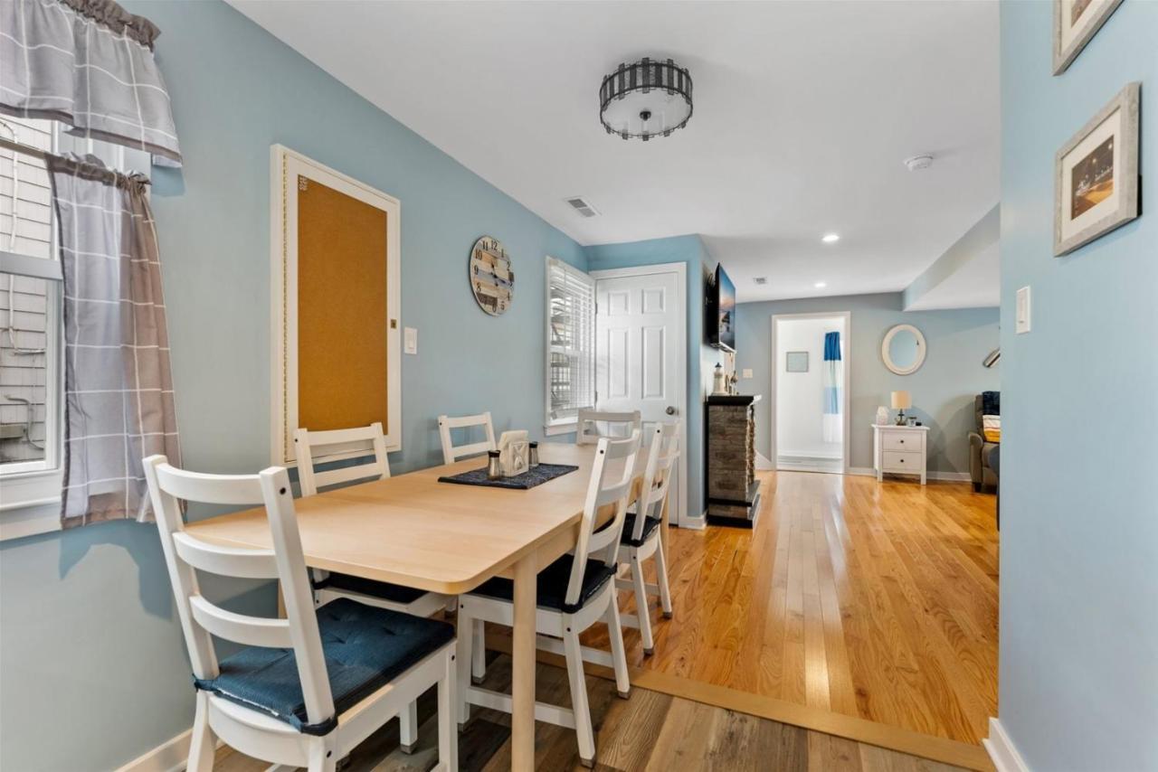 Newly Renovated 4 Bedroom Home Only 2 Blocks From The Beach! Wildwood Exteriér fotografie
