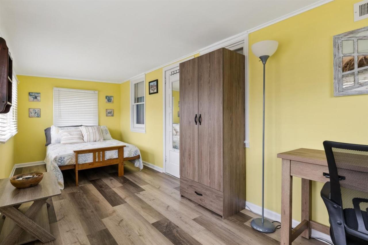 Newly Renovated 4 Bedroom Home Only 2 Blocks From The Beach! Wildwood Exteriér fotografie