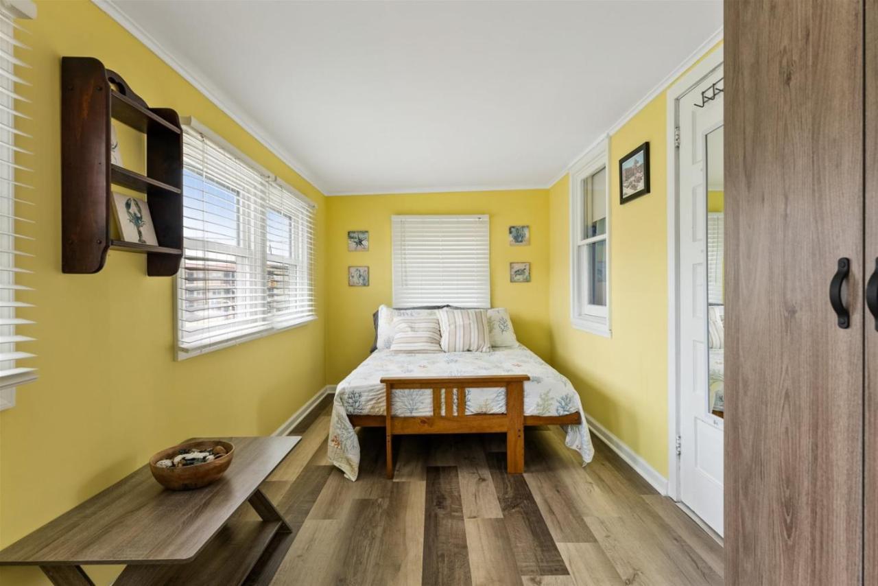 Newly Renovated 4 Bedroom Home Only 2 Blocks From The Beach! Wildwood Exteriér fotografie
